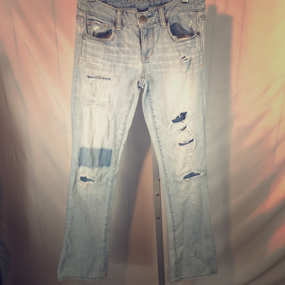 American Eagle distressed jeans size 0